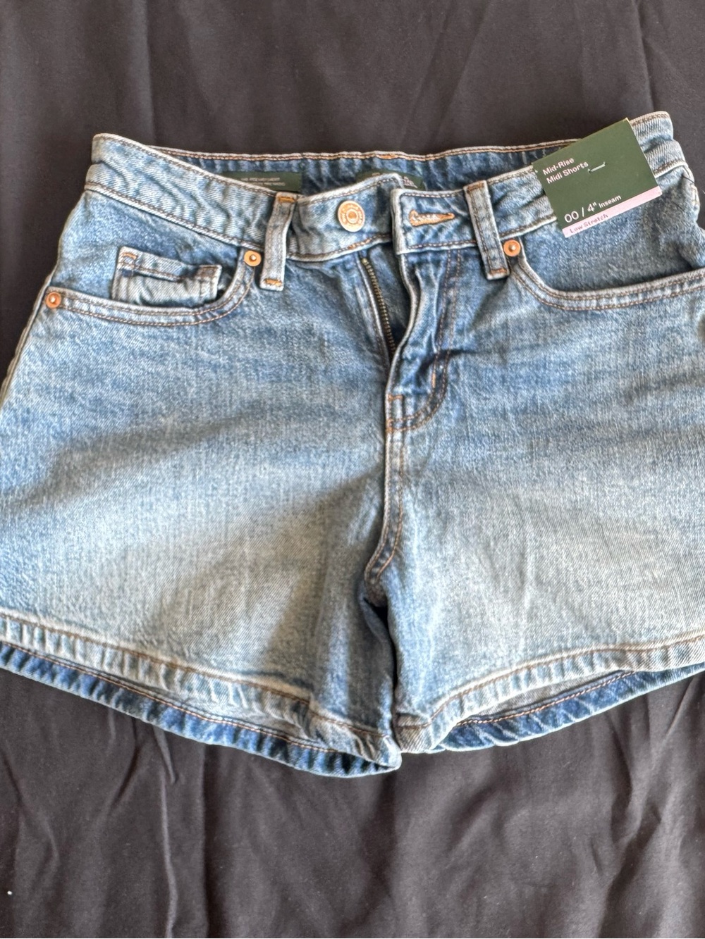 Wild Fable Womens Size 00 Mid Rise Midi Denim Shorts Side Slits Light Wash NWT